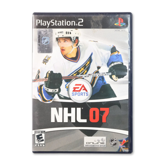 NHL 07 for Sony PlayStation 2 - Case front cover - Complete in box or case and game.